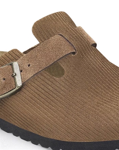 Boston Suede Embossed - Corduroy Dark Tea - Birkenstock